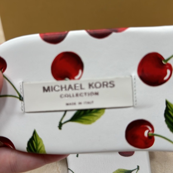 MICHAEL KORS COLLECTION DELPHINE RUNWAY PRINTED LEATHER SLIDES IN CHERRY US 8 - Picture 11 of 14